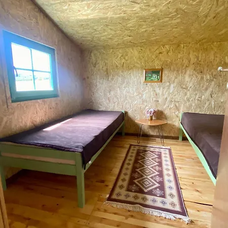 Of Nisici Шале